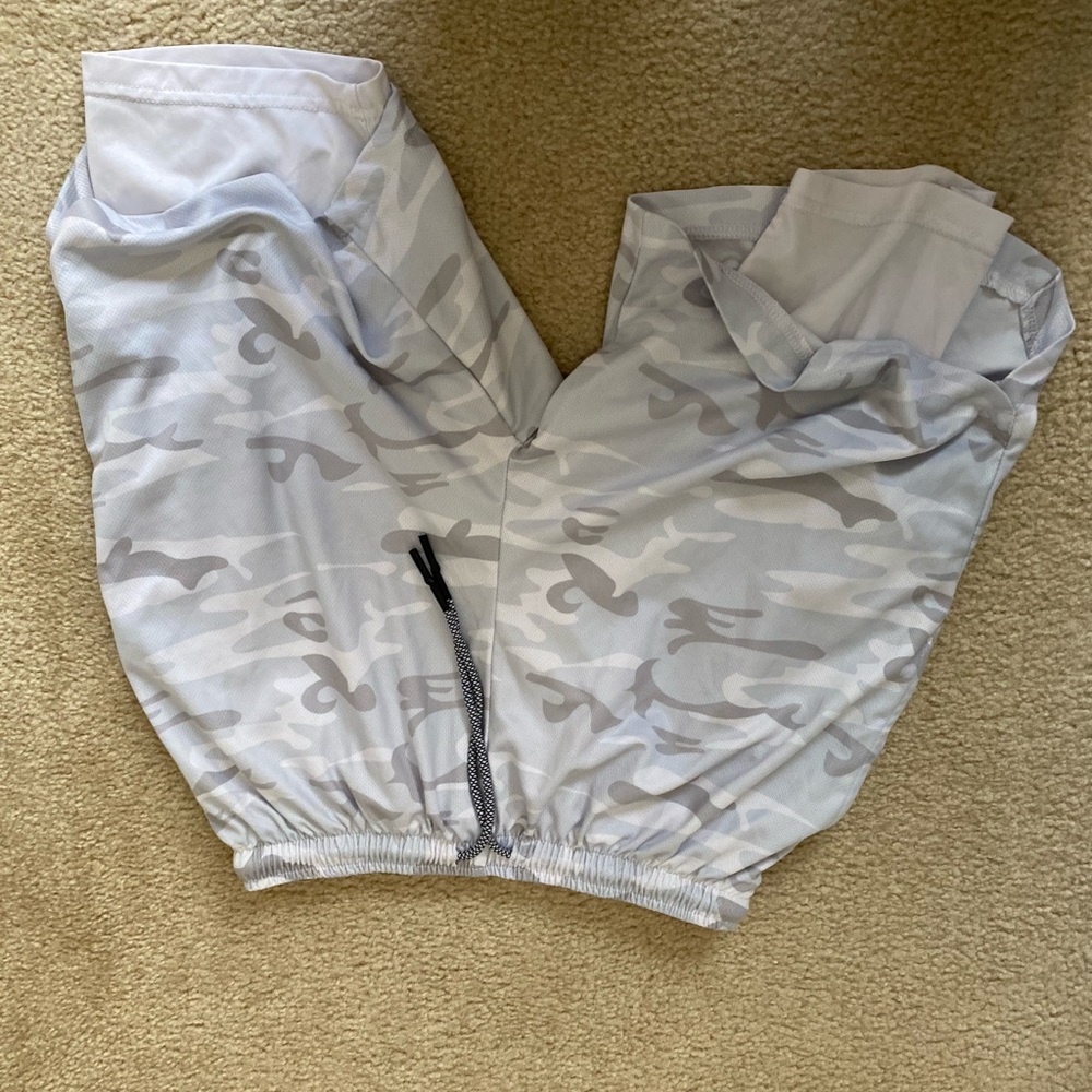 Gym Shorts w/ Spandex- SIZE: S in good condition